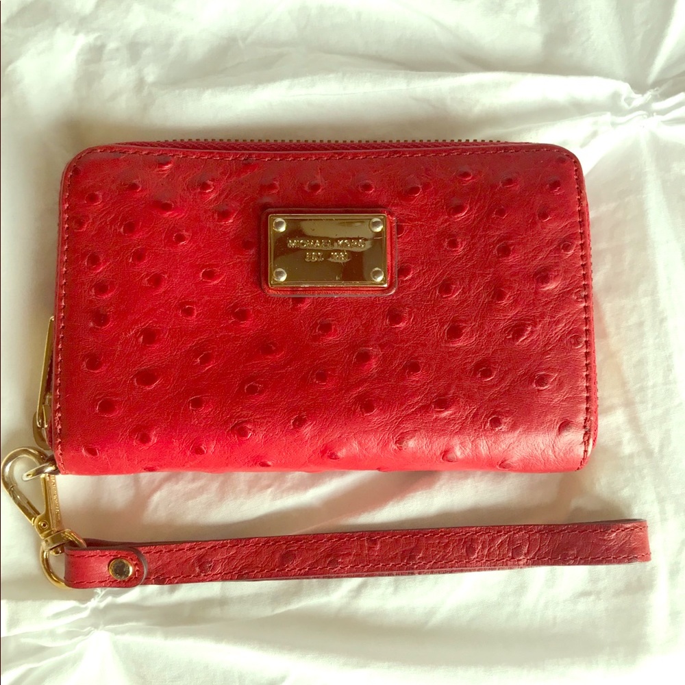 Michael Kors Leather (ostrich) wristlet